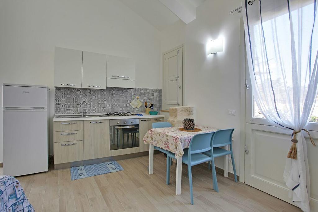 Casa Vacanze Senia Del Rais 法维尼亚纳 外观 照片