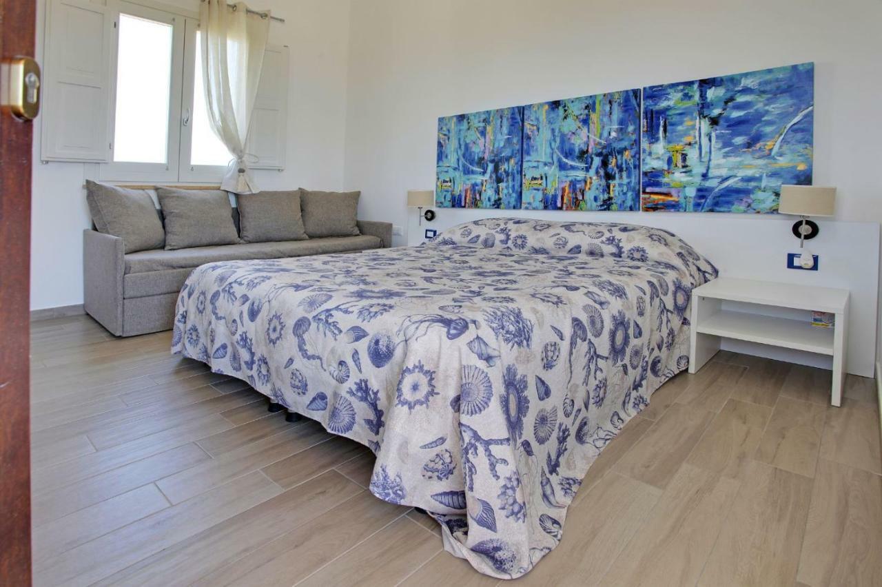 Casa Vacanze Senia Del Rais 法维尼亚纳 外观 照片