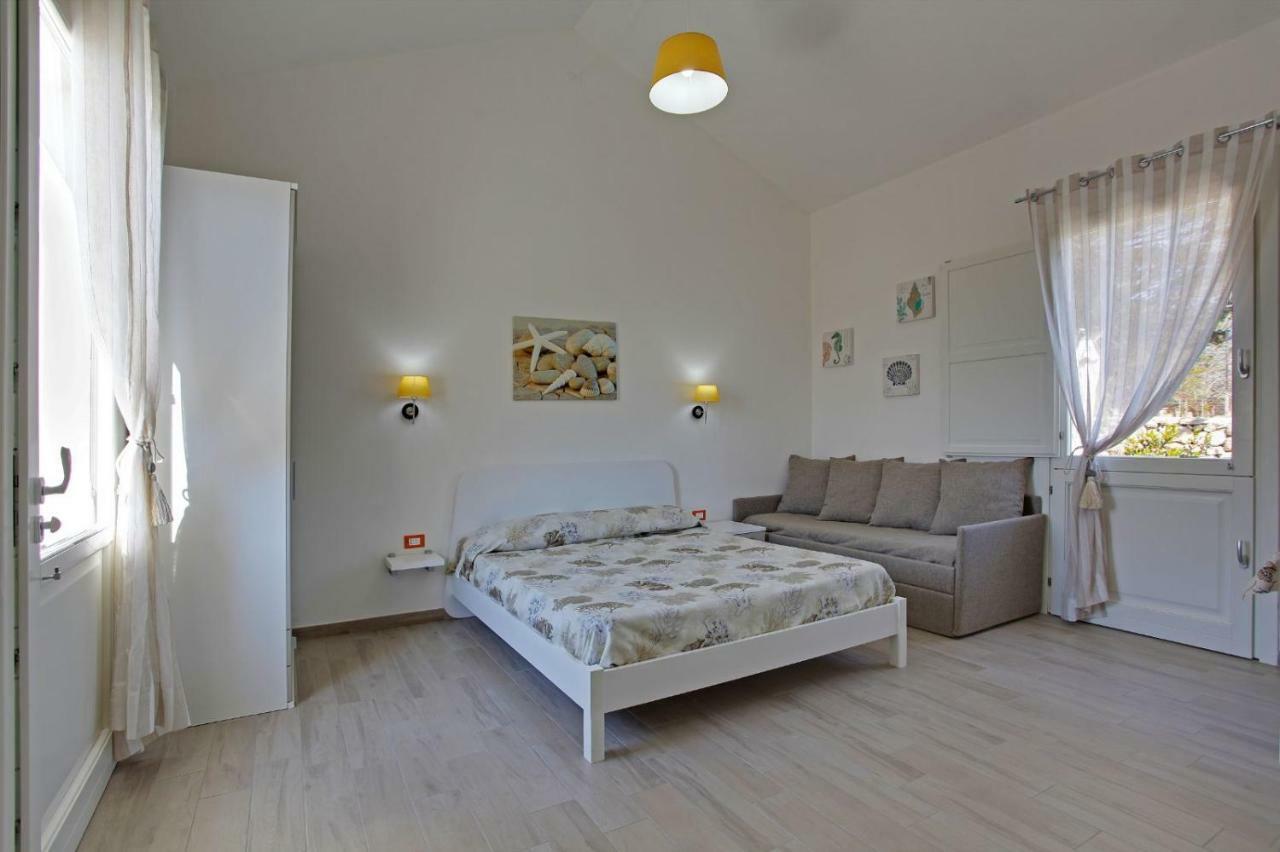 Casa Vacanze Senia Del Rais 法维尼亚纳 外观 照片